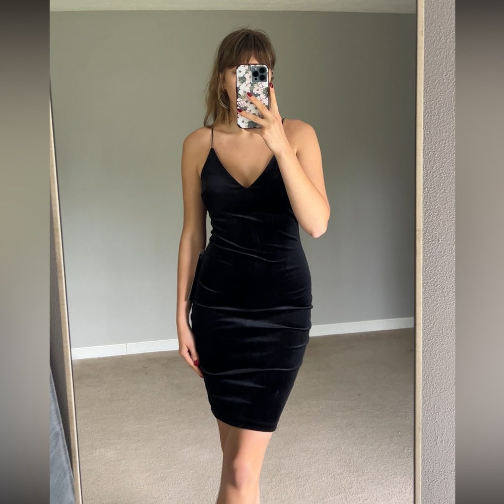 NWT Black velvet dress